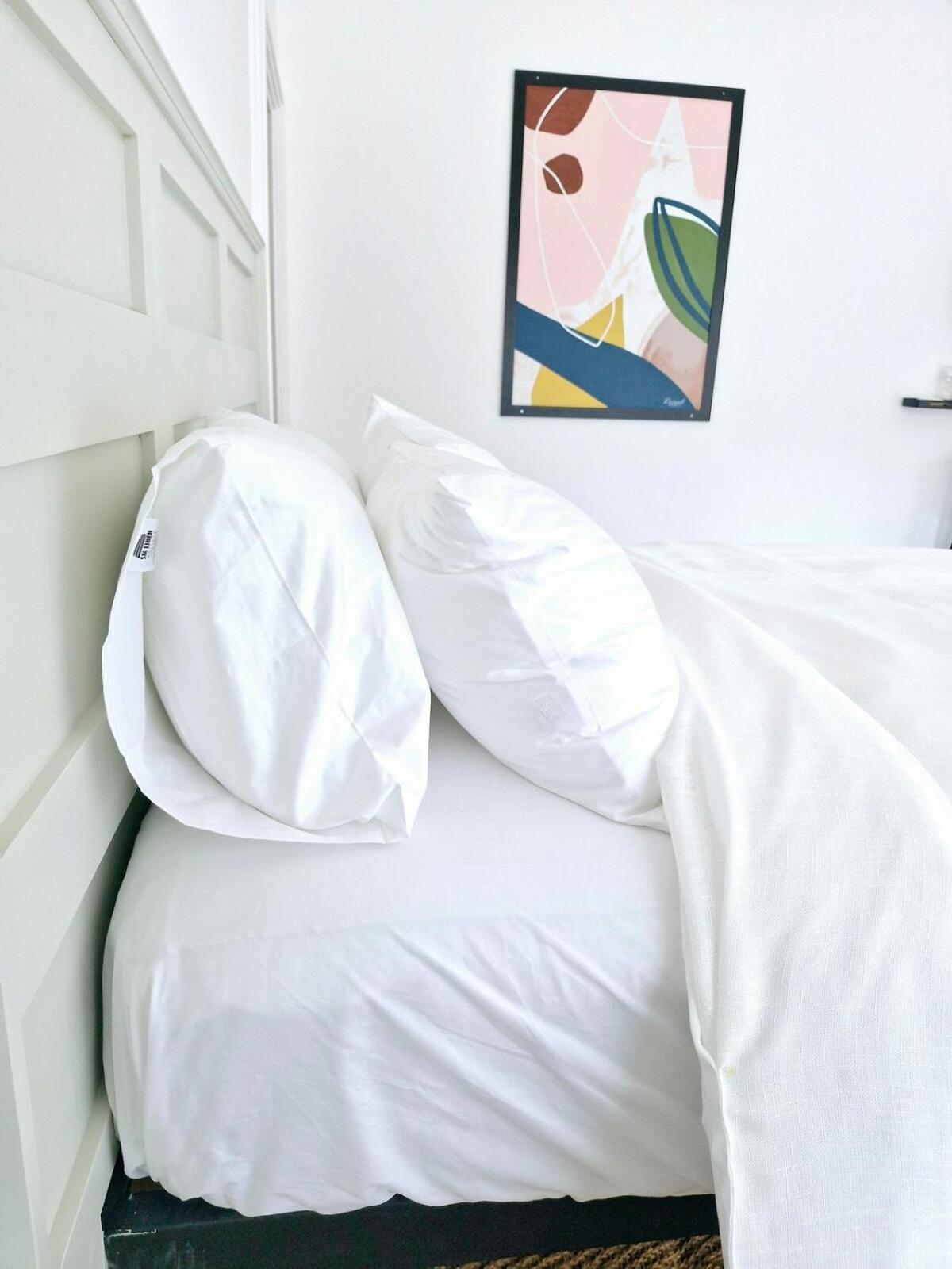 White Nest Apartment *